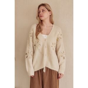 Mello Cream Size Large Gold Sequin Floral Cardigan